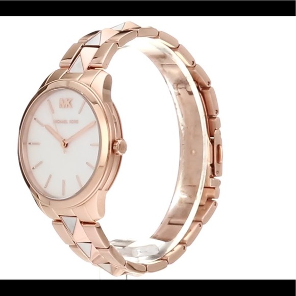 ⛔️SOLD⛔️MICHAEL KORS WATCH - Picture 7 of 8